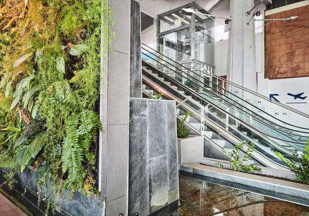 zone enregistrement aéroport de La Réunion Roland Garros